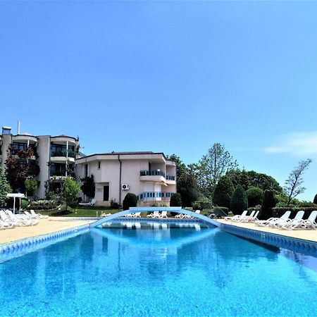 Baratero Vlas Marina Apartment Sveti Vlas Exteriör bild