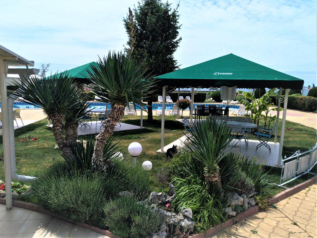 Baratero Vlas Marina Apartment Sveti Vlas Exteriör bild